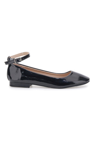 Schwarze Lackballerinas mit Knöchelriemen The First IDE1075 für Damen