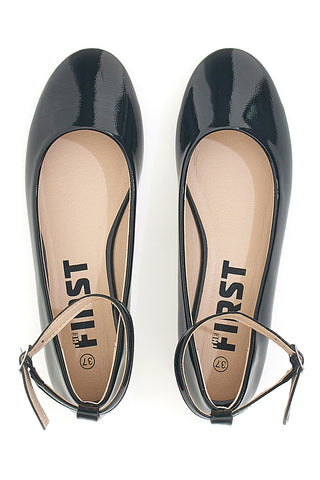 Ballerine nere vernice con cinturino alla caviglia The First IDE1075 da Donna