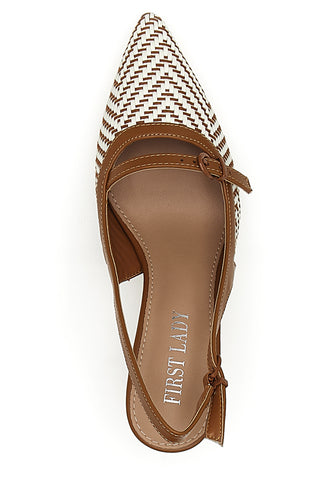 Décolleté marrone con cinturino e tacco medio First lady P666