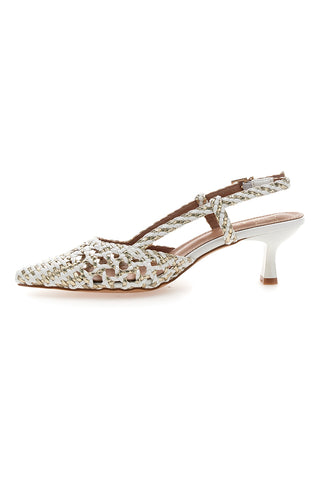 Décolleté slingback bianche intrecciate con tacco basso Mon Dieu 1601