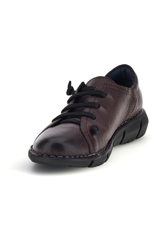 Dunkelbordauxfarbene Lederschuhe mit Schnürsenkeln und flexibler Sohle von Pittarello, Modell Tierra 11613