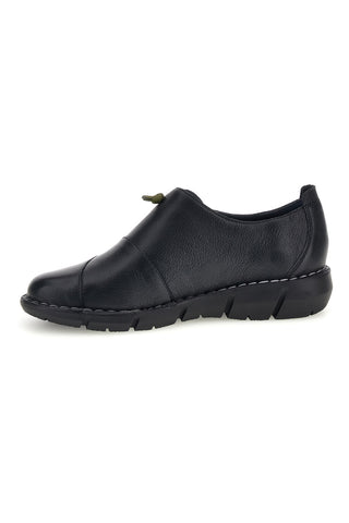 Scarpe stringate nere in vera pelle con lacci verdi Pittarello Tierra 17569