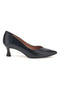 Schwarze Pumps mit mittlerem Absatz und spitzer Zehenpartie von Francesca Gritti 61