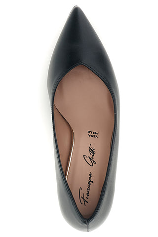 Schwarze Pumps mit mittlerem Absatz und spitzer Zehenpartie von Francesca Gritti 61