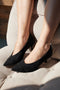 Schwarze Pumps mit niedrigem Absatz und spitzer Zehenpartie von Francesca Gritti, Modell P6049