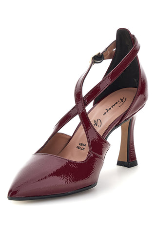 Bordeauxrote Pumps mit gekreuzten Riemchen und Absatz von Francesca Gritti A78