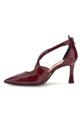 Bordeauxrote Pumps mit gekreuzten Riemchen und Absatz von Francesca Gritti A78
