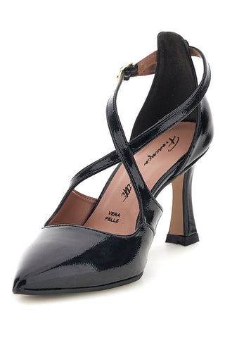 Schwarze Pumps mit gekreuzten Riemchen und Absatz von Francesca Gritti A78