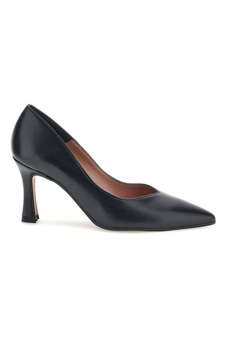 Schwarze Pumps mit Absatz und spitzer Zehenpartie von Francesca Gritti 3354