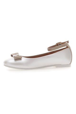 Weiße Ballerinas mit Schleife Graie Girl 409