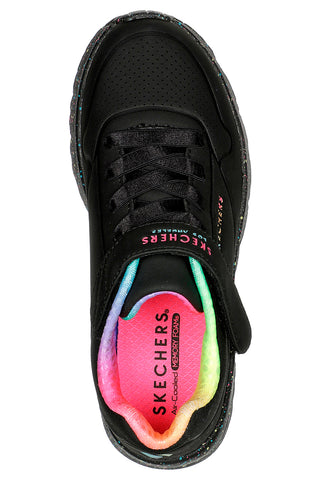 Skechers Uno Lite Rainbow Specks – Schwarze Schuhe mit Regenbogendetails und mehrfarbiger Sohle