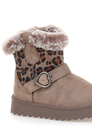 Taupefarbene Stiefeletten mit Leopardenmuster und warmem Fellfutter. Danke 1642