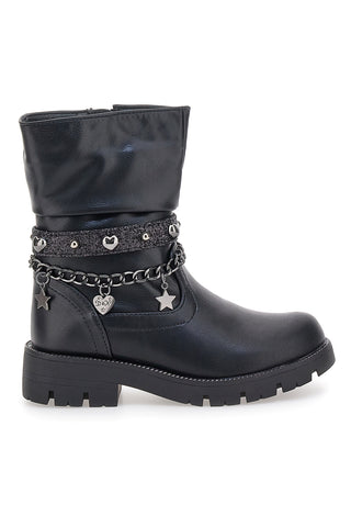 Schwarze Stiefeletten mit Ketten und Anhängern. Danke 1740.