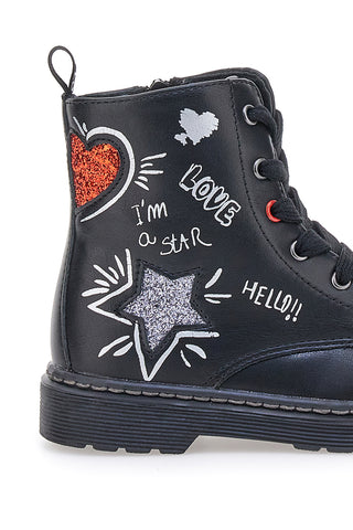 Grazia 1620 schwarze Stiefeletten mit Schriftzug und Glitzer