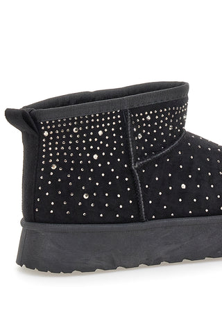 Schwarze Stiefeletten mit Strasssteinen und warmem Fellfutter. Danke Girls GB2030.