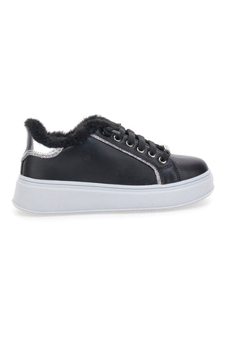 Sneakers nere con pelliccia e dettagli metallici Grazie Girl 153451