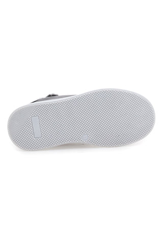 Sneakers nere con pelliccia e dettagli metallici Grazie Girl 153451