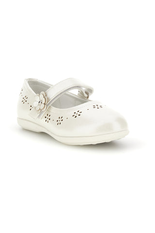 Weiße Ballerinas mit gelochten Blumen Energie E510