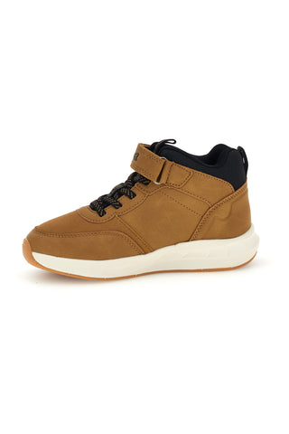 Hohe Sneaker in Lederoptik mit Klettverschluss und schwarzem Kragen von Joma JTERW2626V
