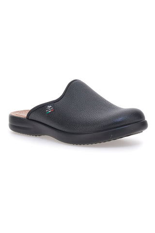 Schwarze Hausschuhe mit perforiertem Fußbett und Komfortsohle Fly Flot 90P705022E