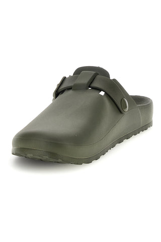 Sabot verde con fibbia 2t2l 2526