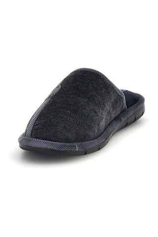 Graue Stoffpantoffeln mit Inblu-Logo an der Seite 9136