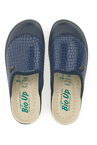 Blaue Hausschuhe mit Obermaterial aus glänzendem Leder BIO UP 753