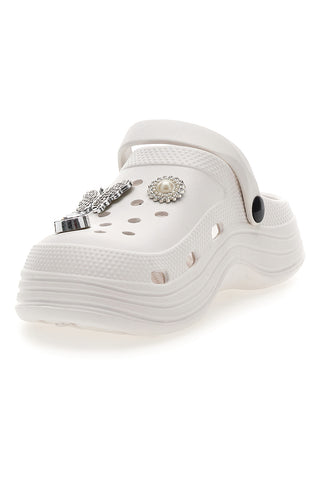 Sabot bianco con charms decorativi 2T2L 2035