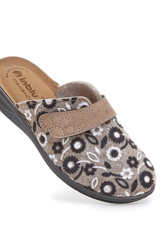 Slipper mit Blumenmuster, Klettverschluss und anatomischer Innensohle Inblu 15OD