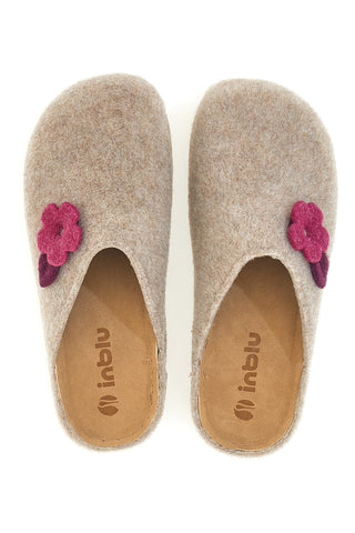 Beige Filzpantoffeln mit Blume und Blatt Inblu 12 NB
