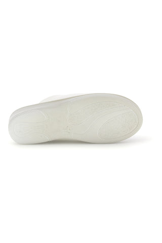Sabot bianco con punta chiusa e dettaglio traforato Inblu 5033N