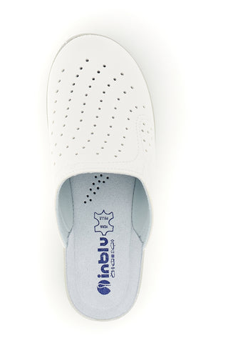 Sabot bianco con punta chiusa e dettaglio traforato Inblu 5033N