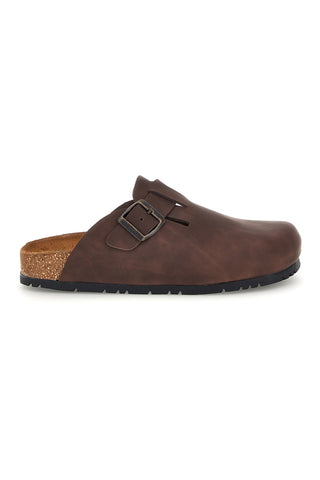 Braune Sabots aus echtem Leder mit verstellbarer Schnalle von Green Walk, Modell 335A013P