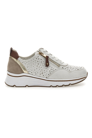 Weiße Sneakers mit perforiertem Lederobermaterial PRIMA RIGA 21464GLAM