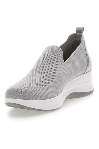 Silberne Loafer mit Mesh-Obermaterial und Plateau INBLU 41 IC