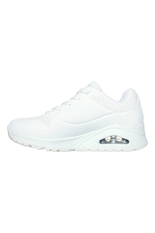Skechers – Uno Changed Love – Hitzebeständige weiße Sneakers mit Herz-Print