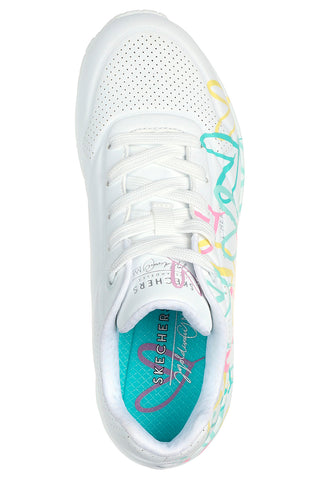 Skechers – Uno Changed Love – Hitzebeständige weiße Sneakers mit Herz-Print