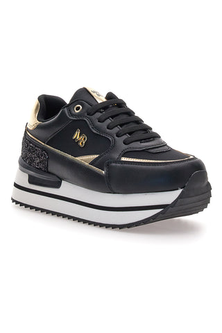 Sneakers nere con zeppa e dettagli glitter oro Burani 51800C1132