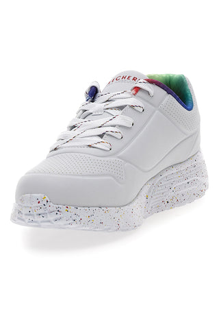 Weiße Sneakers mit Regenbogendetails und gefleckter Sohle Skechers Uno Lite Rainbow Speckle