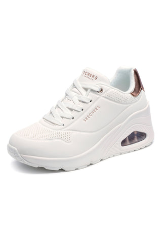 Sneakers bianche con zeppa e dettagli metallici Skechers UNO Wedge Hi Steps