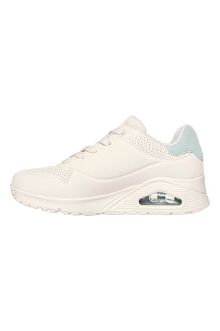 Beige Turnschuhe mit salbeigrünen Einsätzen und Skech-Air Skechers Uno Pop Back