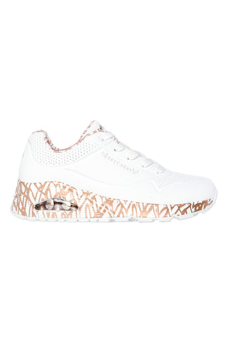 Sneakers bianche con stampa cuori oro rosa e cuscinetto ad aria Skechers UNO Loving Love