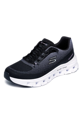 Schwarze Mesh-Turnschuhe mit Glide-Step und Air-Cooled Memory Foam Skechers Glide-Step Pro Soft Mirage