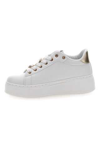 Sneakers bianche con charm gioiello e fondo alto Laura Biagiotti 9622M