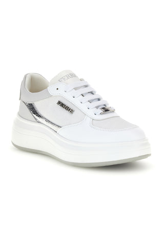 Weiße Turnschuhe mit silberner Verzierung Ferre F750