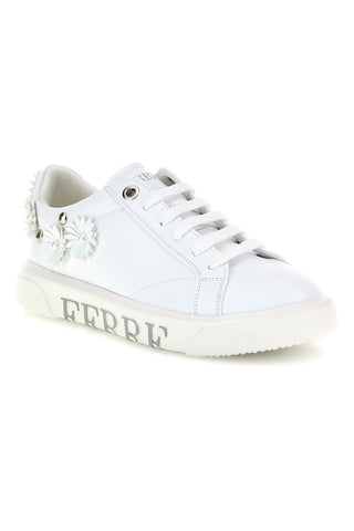 Weiße Turnschuhe mit Blumenapplikationen Ferre F760