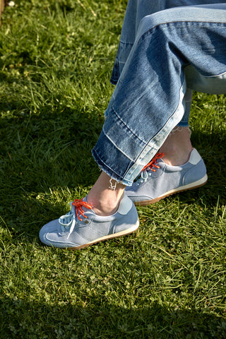 Sneakers azzurre in vera pelle con doppi lacci Pittarello Capsule BT251278010