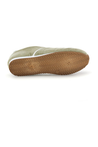 Grüne Turnschuhe mit Schnürsenkeln und minimalem Design Café Kosten 85RCO72101