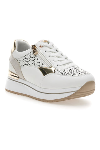 Sneakers bianche traforate con dettagli oro e zeppa Inblu 478IN