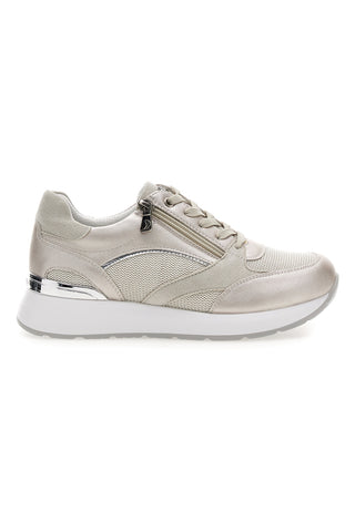 Perlmuttbeige Sneaker mit seitlichem Reißverschluss und Keilabsatz Inblu 472IN